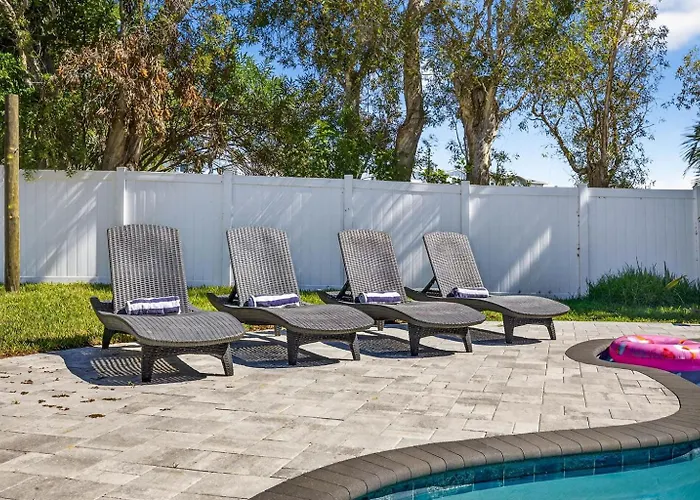 Steps To Beachtiki Barheated Poolfun! * Clearwater Beach